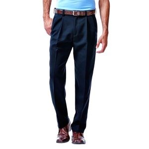 Haggar Cool 18 Performance No Iron Comfort Waist Classic Fit Navy 40 by 32